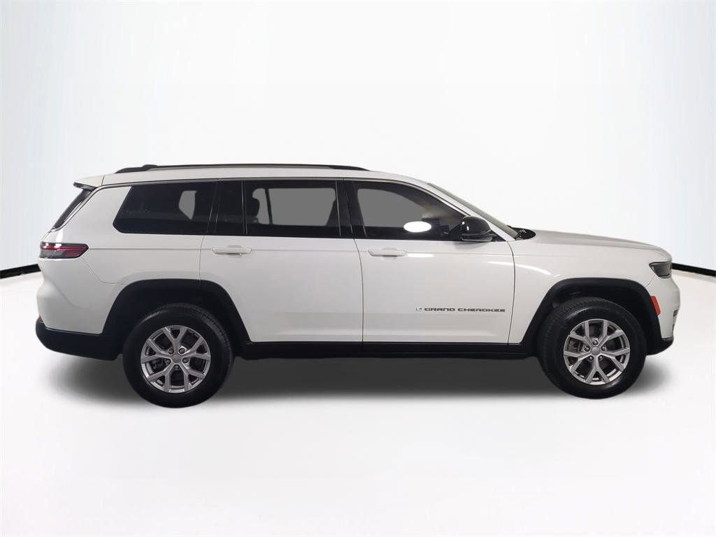 Used 2022 Jeep Grand Cherokee L Limited RWD image 4