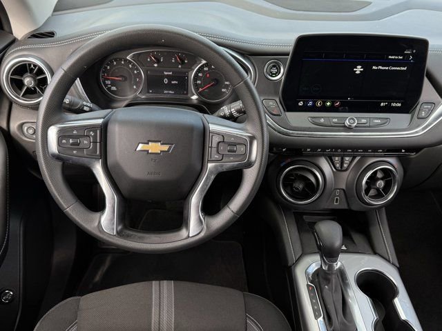 Used 2024 Chevrolet Blazer LT w/ Convenience Package FWD image 12