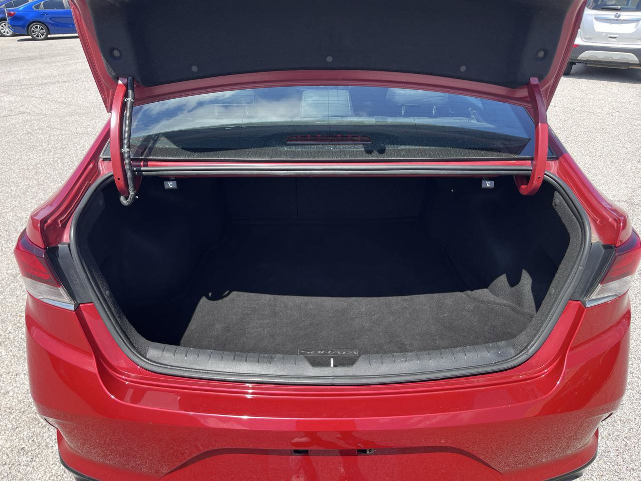 Used 2018 Hyundai Sonata Sport FWD image 12