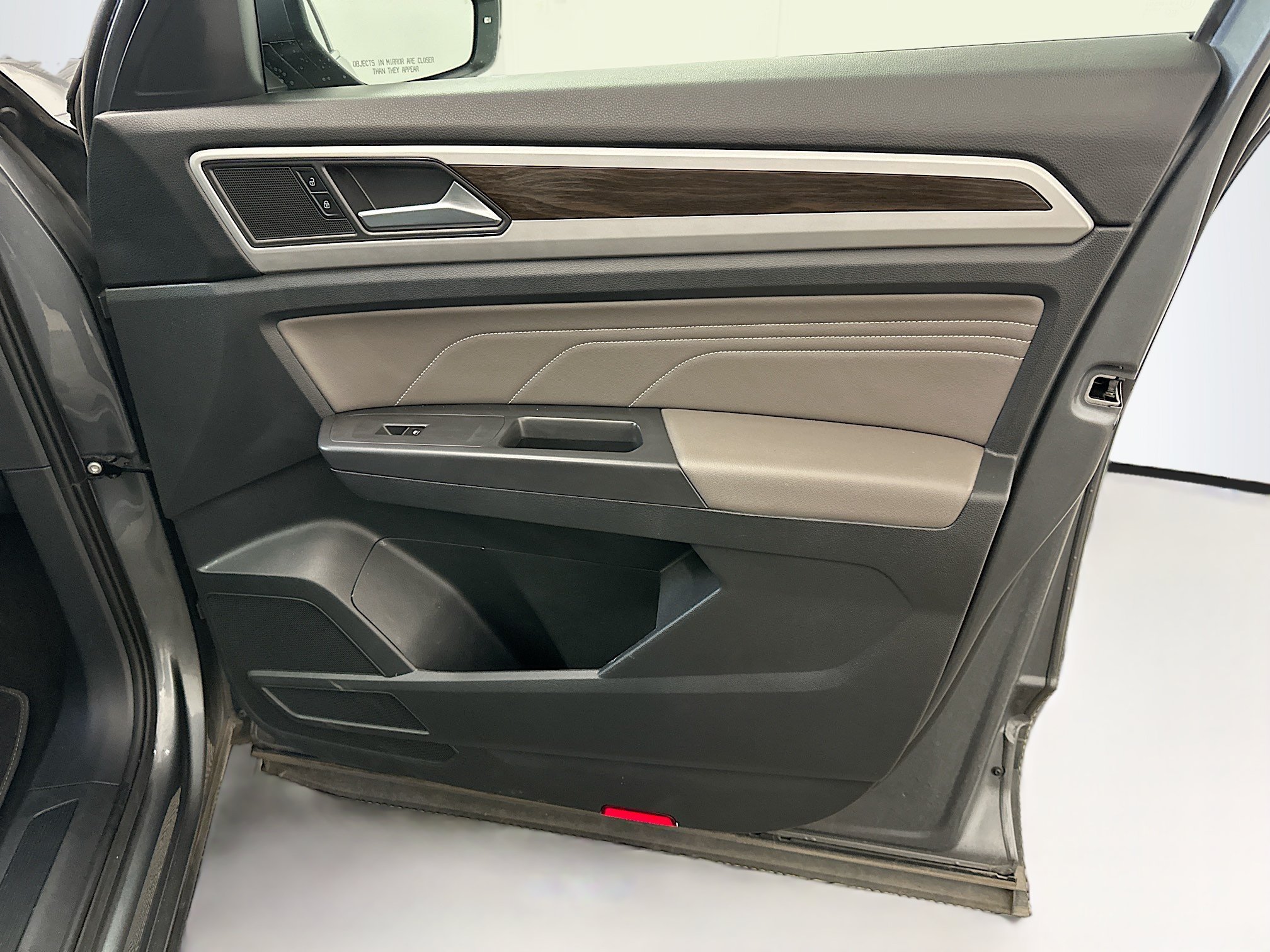 Used 2023 Volkswagen Atlas SE AWD/4WD image 33