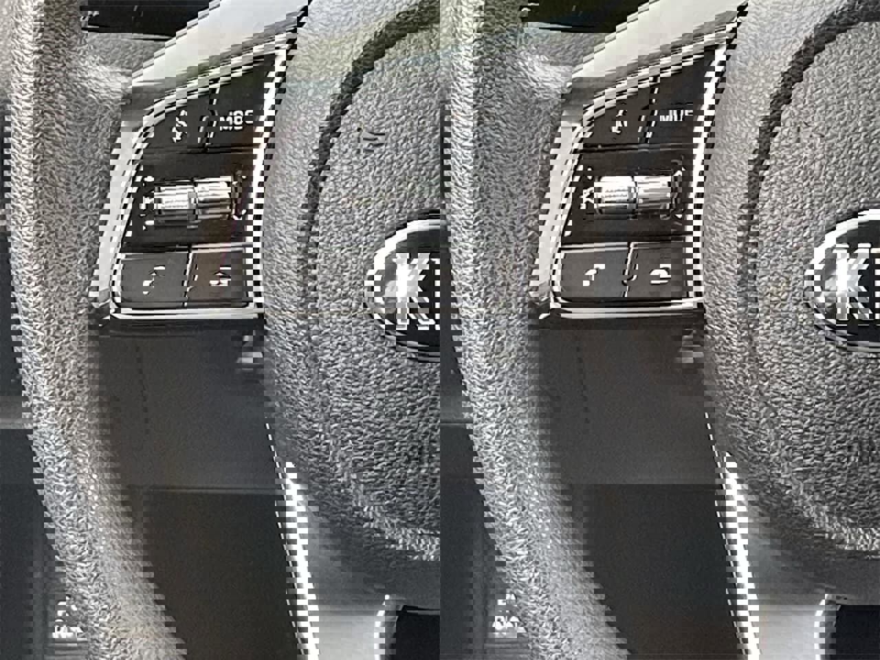 Used 2020 Kia Optima LX image 19