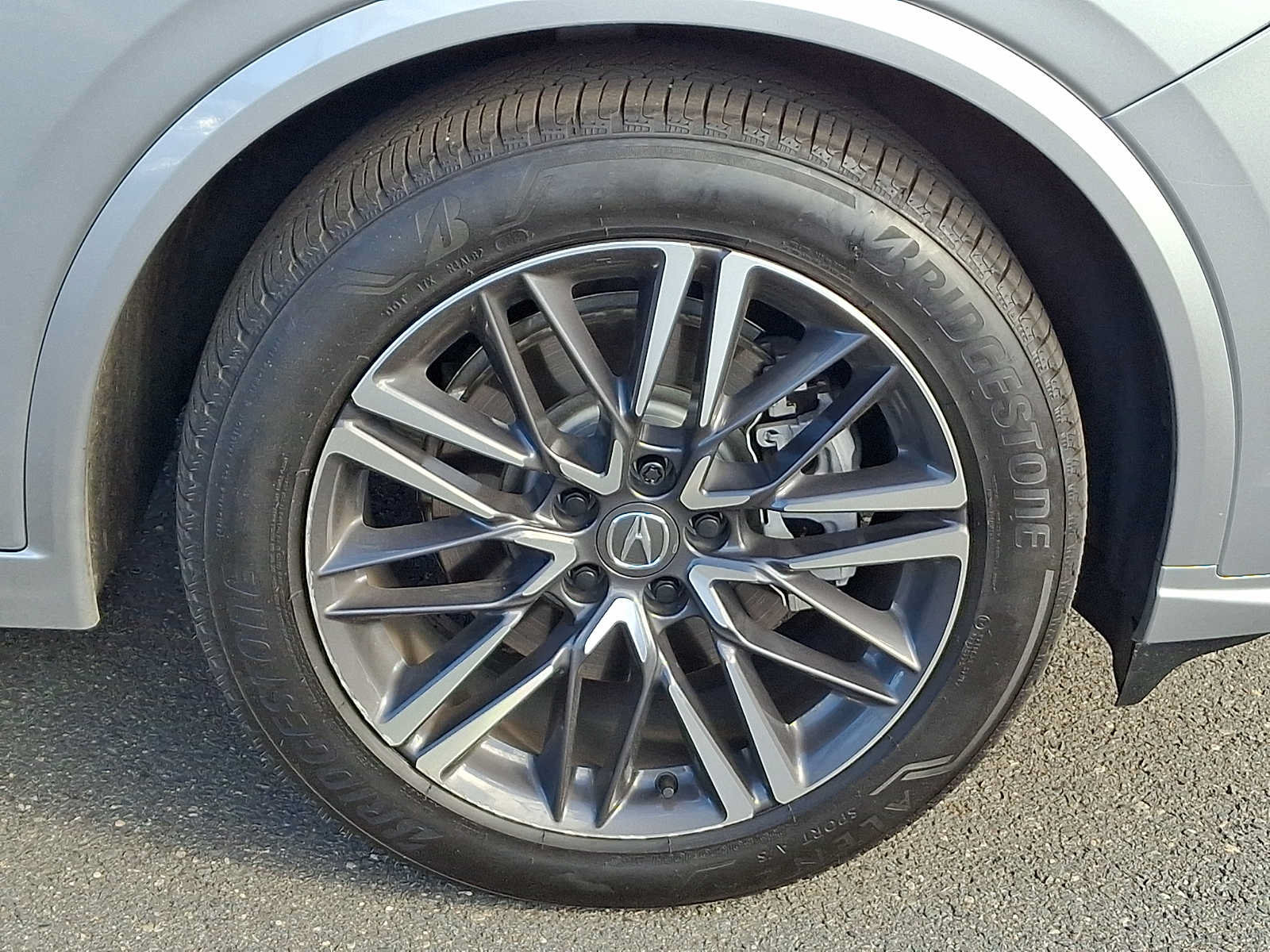 Certified 2026 Acura MDX w/ Advance Package AWD/4WD image 8