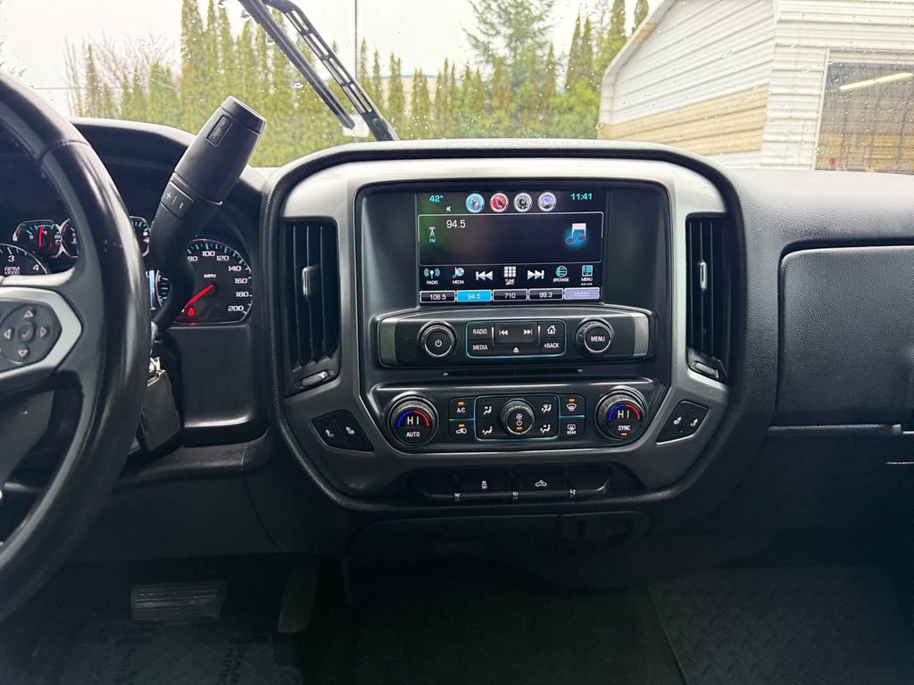 Used 2017 Chevrolet Silverado 1500 LT image 15