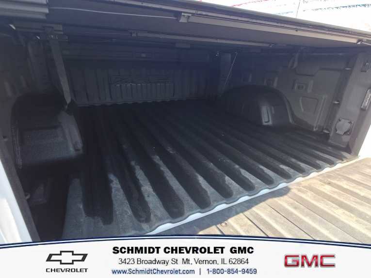 Used 2024 Chevrolet Silverado 1500 ZR2 image 9