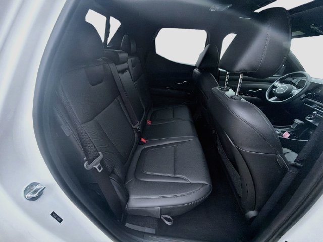 Certified 2026 Hyundai Santa Cruz Limited AWD/4WD image 30