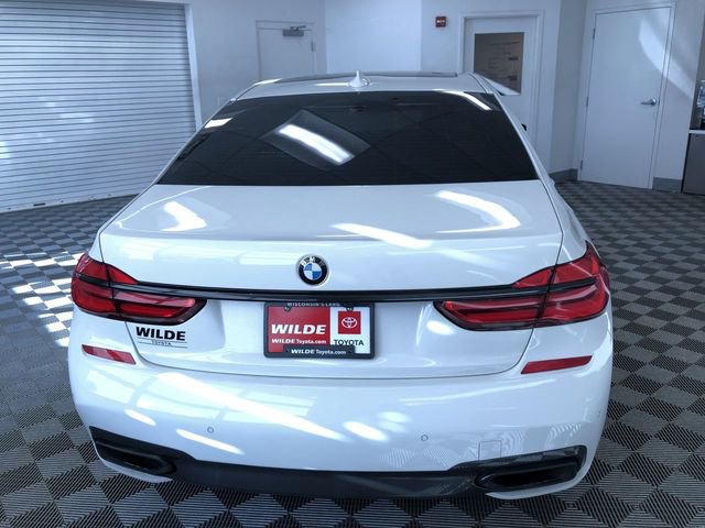 Used 2016 BMW 750i xDrive image 14