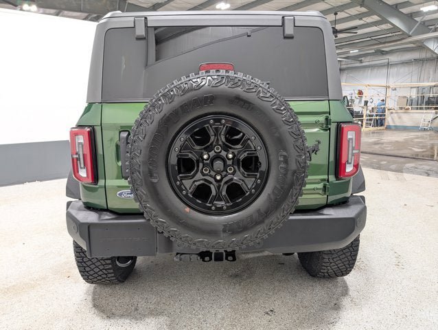 Used 2023 Ford Bronco Wildtrak image 4