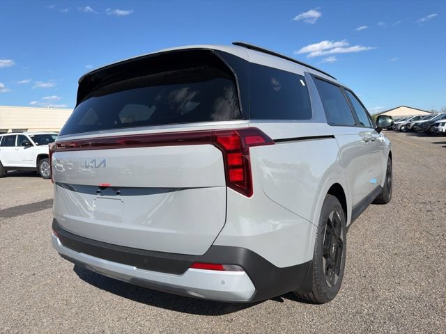 New 2026 Kia Carnival EX FWD image 3