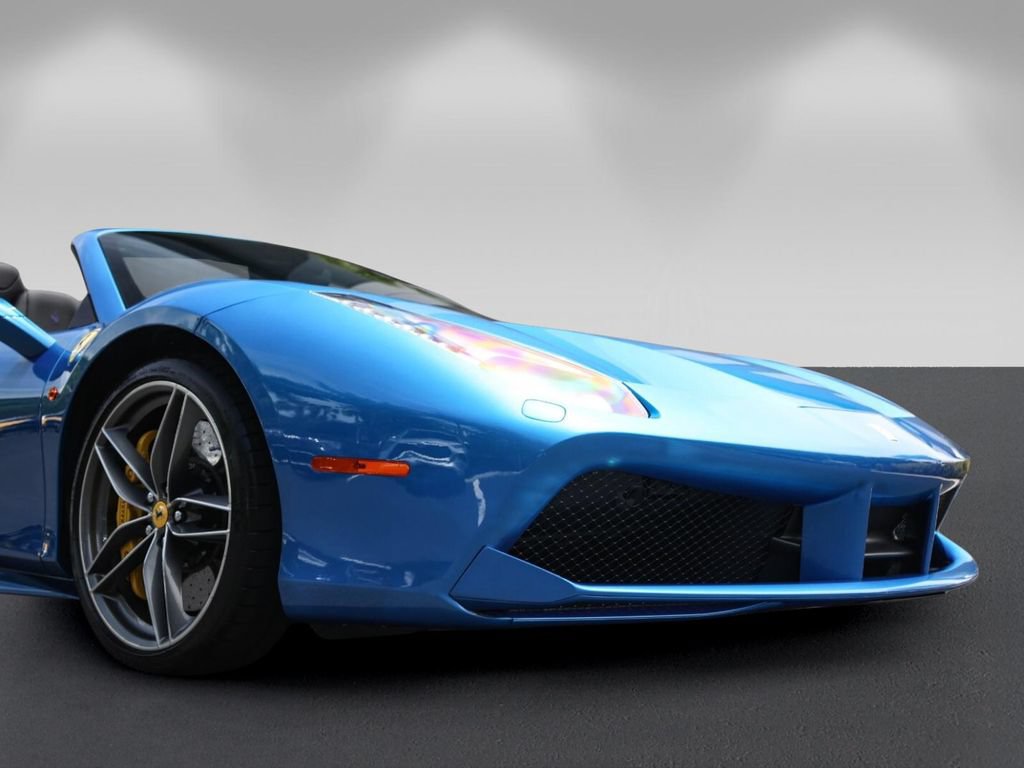 Certified 2018 Ferrari 488 Spider RWD image 11