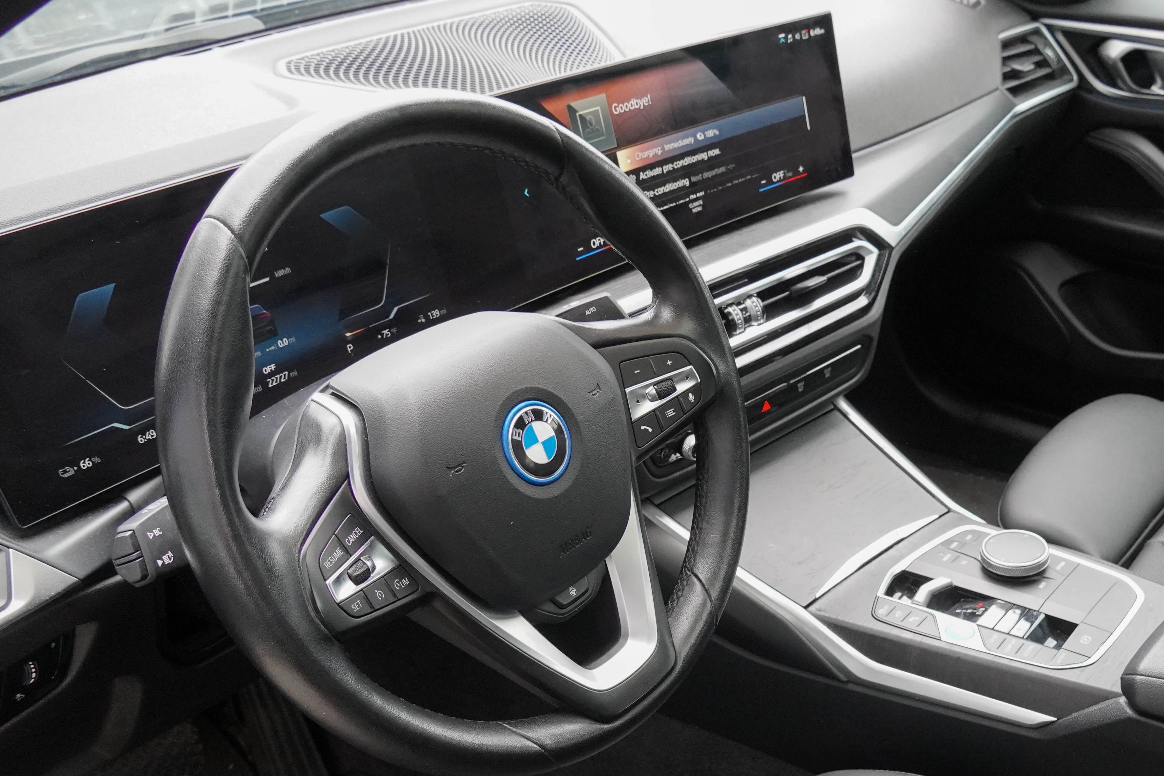 Certified 2023 BMW i4 eDrive40 w/ Premium Package RWD image 29