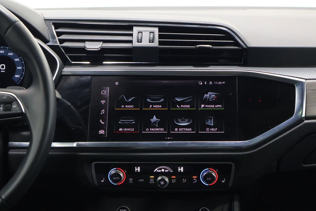 Used 2024 Audi Q3 2.0T Premium Plus w/ Premium Plus Package image 19