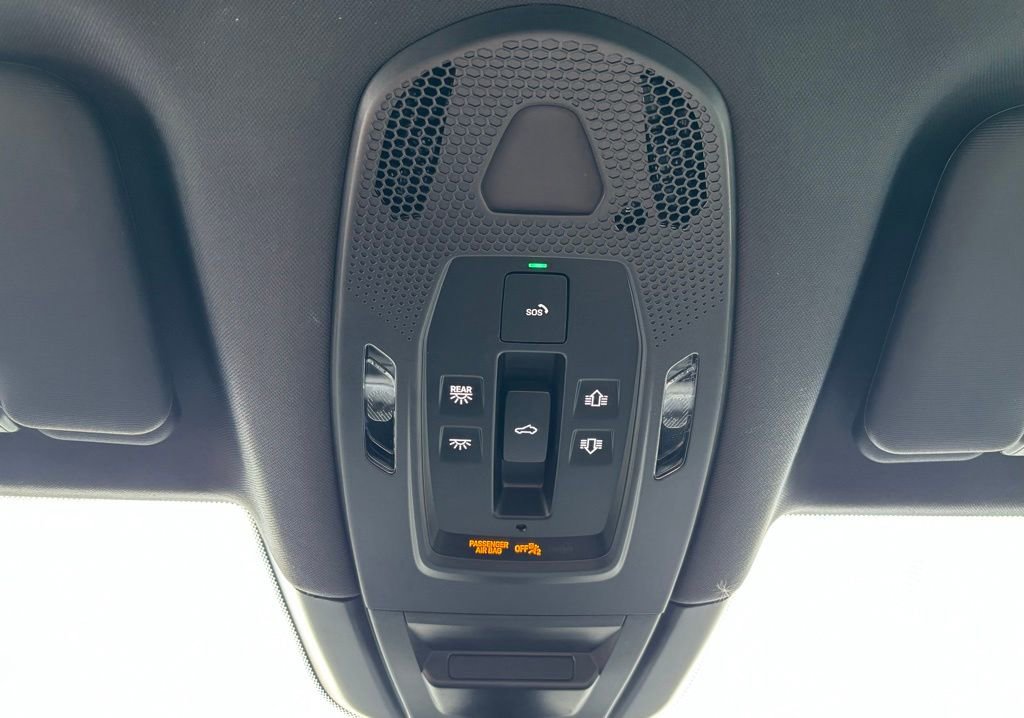 Certified 2024 Porsche Cayenne S AWD/4WD image 33