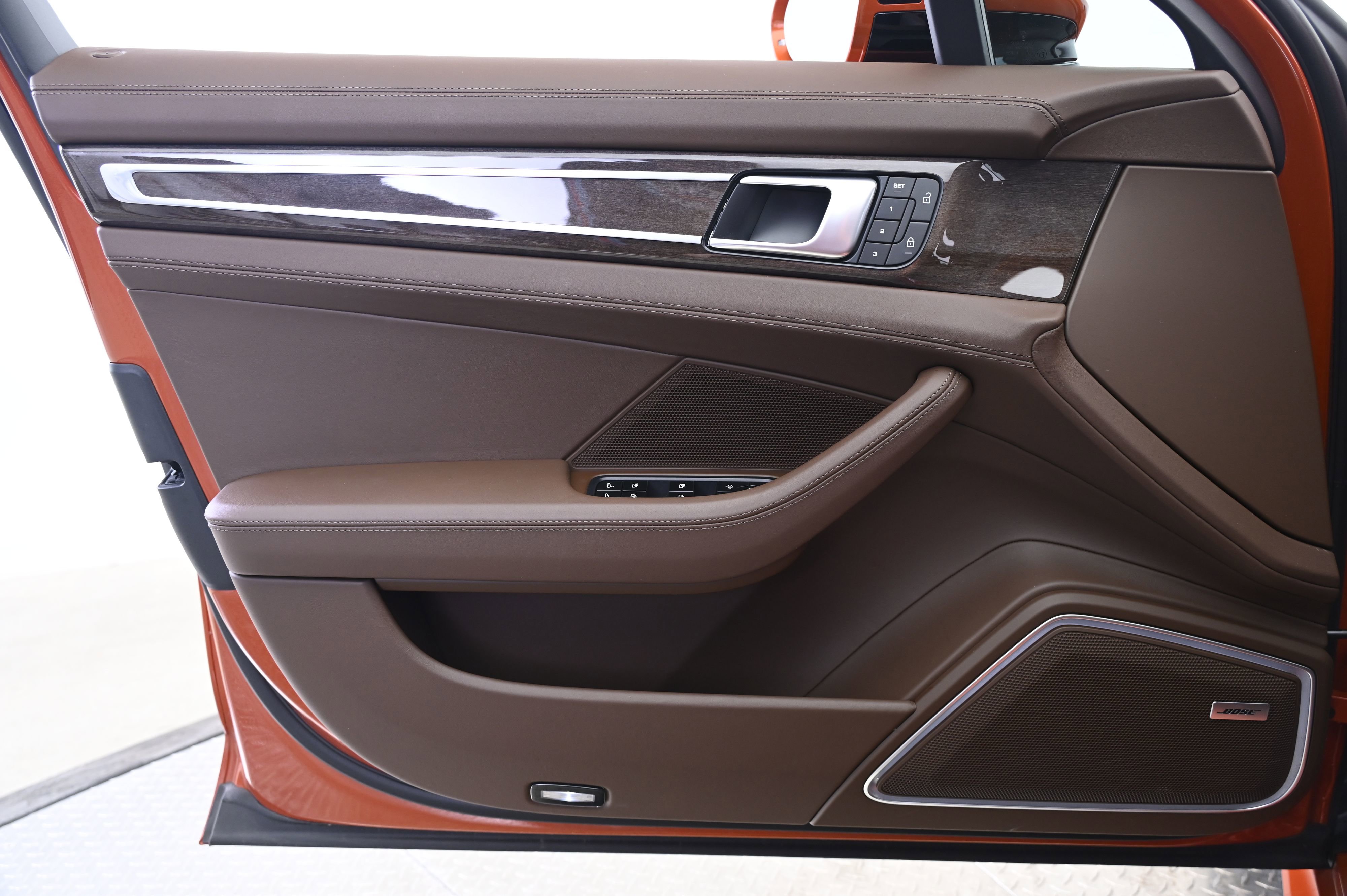 Used 2023 Porsche Panamera GTS image 26