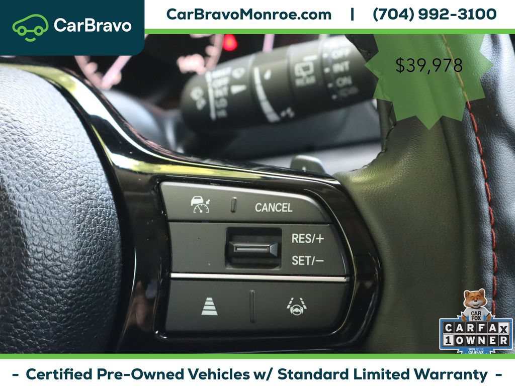 Used 2024 Honda Pilot Touring image 23