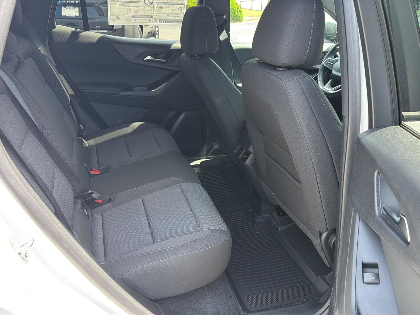 New 2026 Chevrolet Equinox LT w/ Midnight Edition FWD image 12