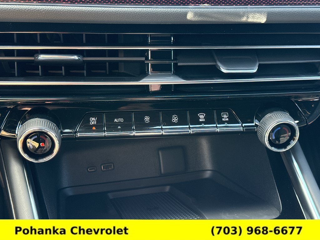 New 2027 Chevrolet Traverse RS w/ LPO, Floor Liner Package AWD/4WD image 16