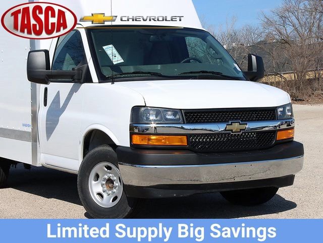 New 2025 Chevrolet Express 3500 w/ Power Convenience Package RWD image 2