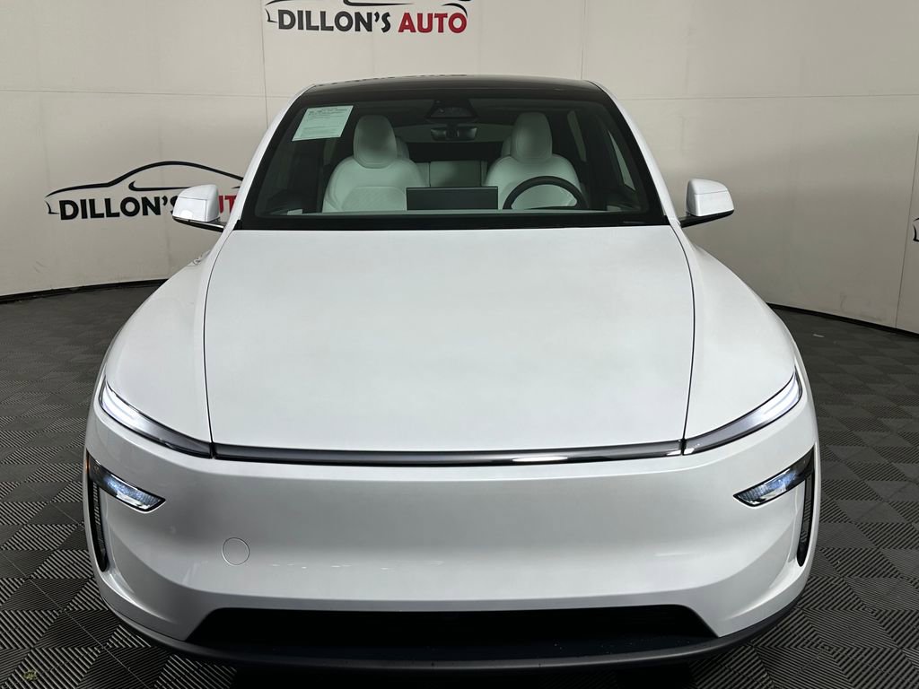 Used 2026 Tesla Model Y AWD image 15