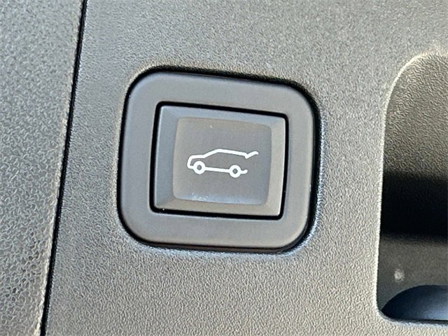 Certified 2024 Cadillac XT5 Luxury image 19