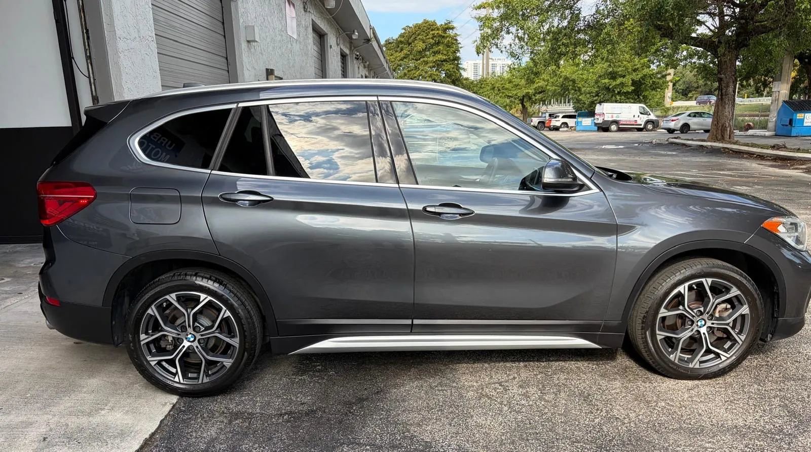 Used 2020 BMW X1 xDrive28i w/ Convenience Package image 9