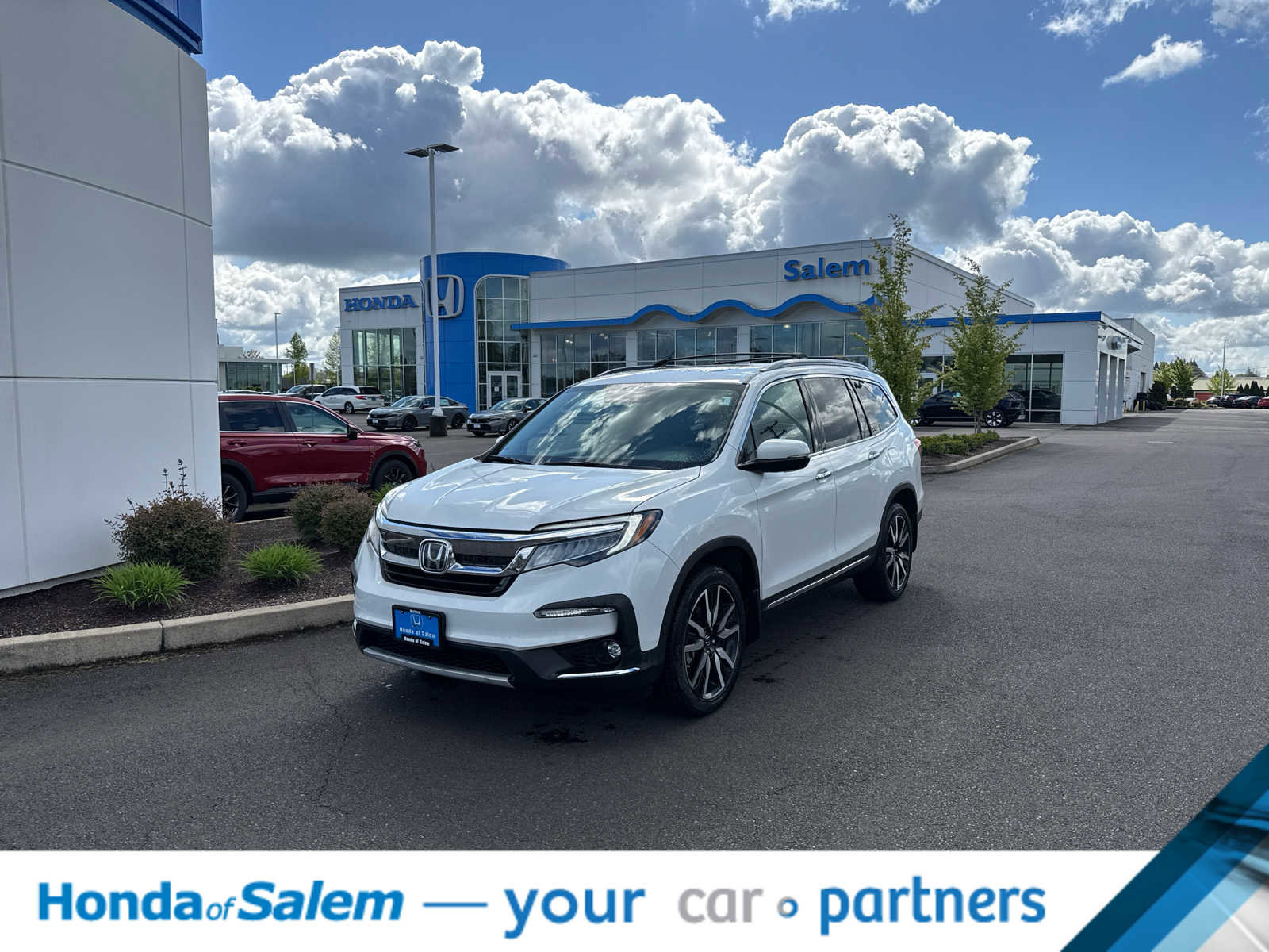 Used 2021 Honda Pilot Elite image 1
