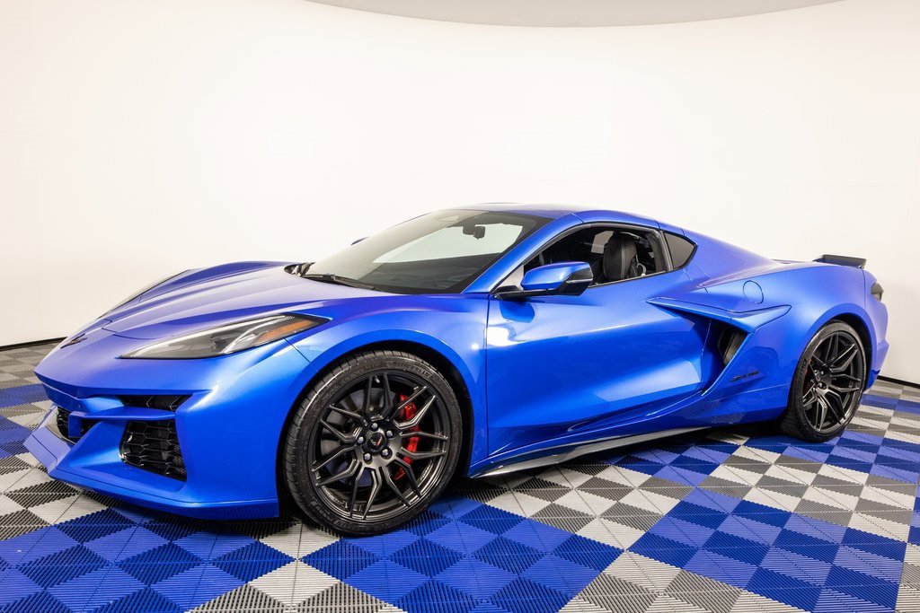 Used 2024 Chevrolet Corvette Z06 w/ Stealth Interior Trim Package image 1
