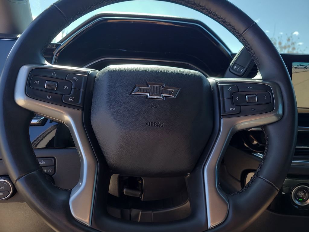 Used 2024 Chevrolet Silverado 1500 RST image 25