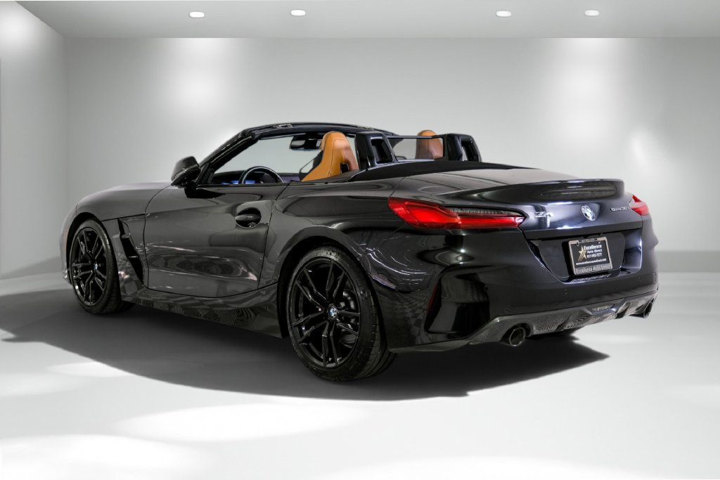 Used 2020 BMW Z4 sDrive30i w/ M Sport Package RWD image 17