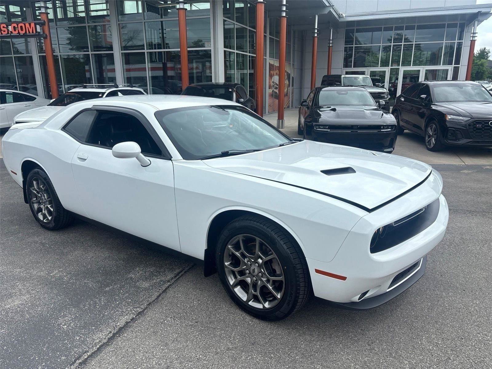 Used 2017 Dodge Challenger GT w/ GT Interior Package AWD/4WD image 12