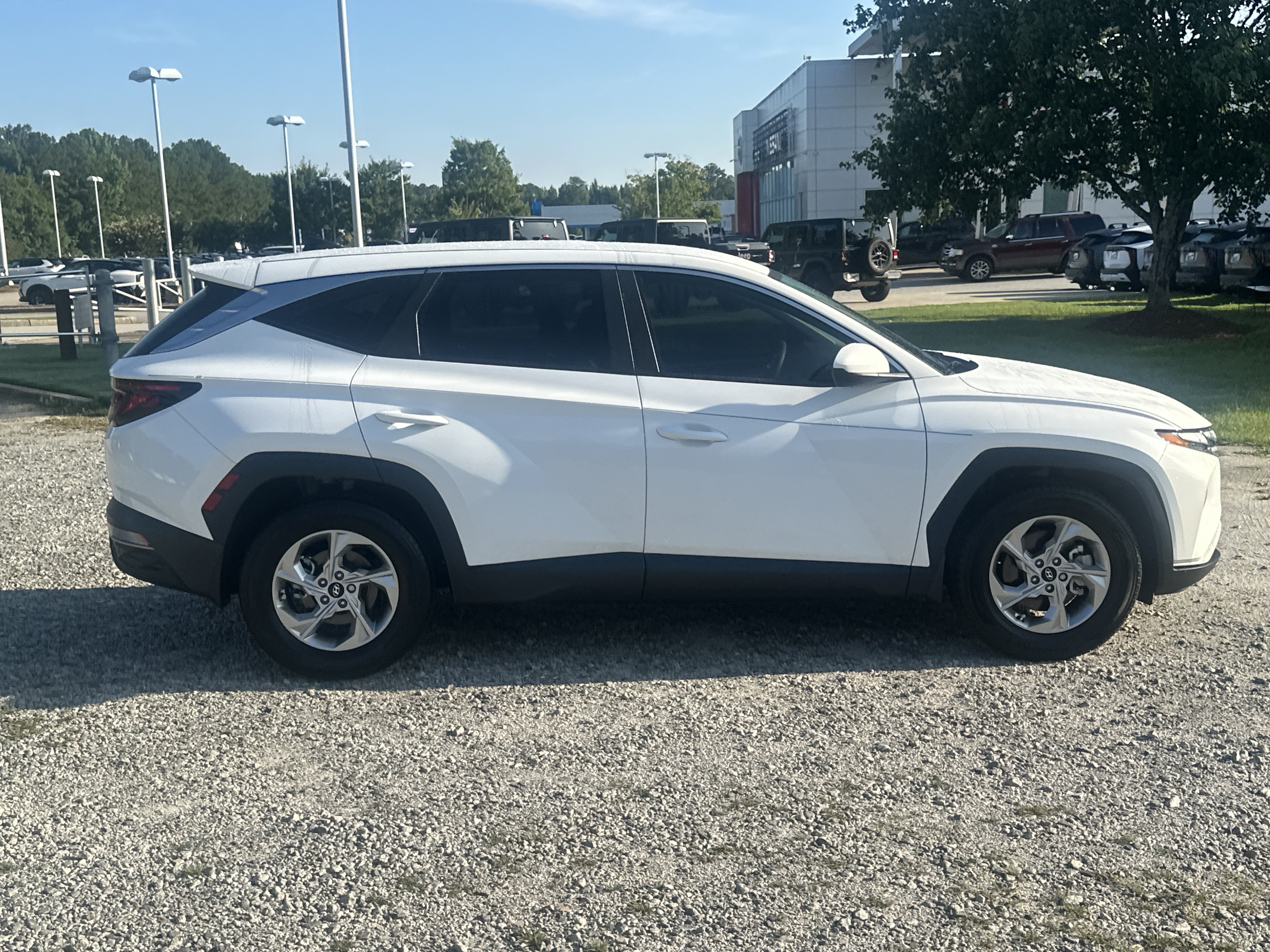 Used 2024 Hyundai Tucson SE FWD image 4
