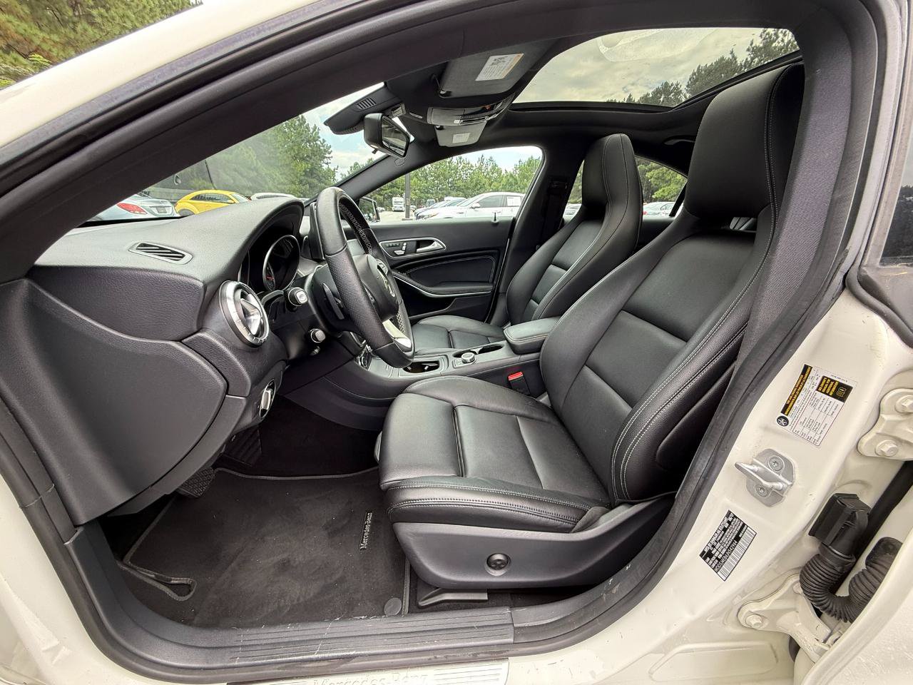 Used 2018 Mercedes-Benz CLA 250 image 9
