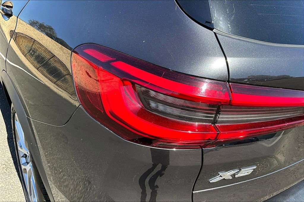 Used 2019 BMW X5 xDrive40i w/ Convenience Package image 27