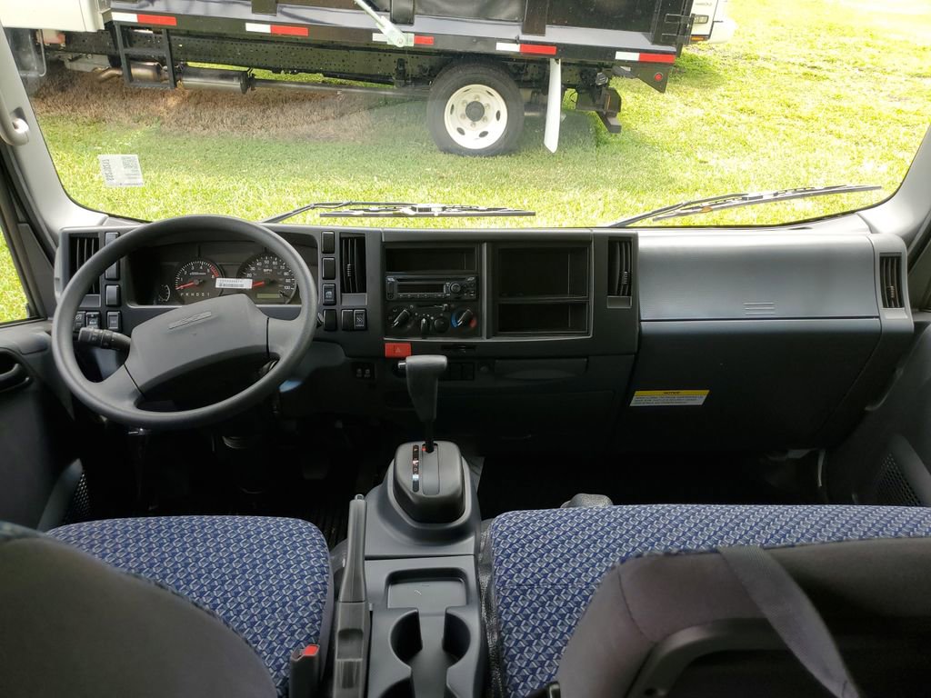 New 2025 Chevrolet Low Cab Forward image 7