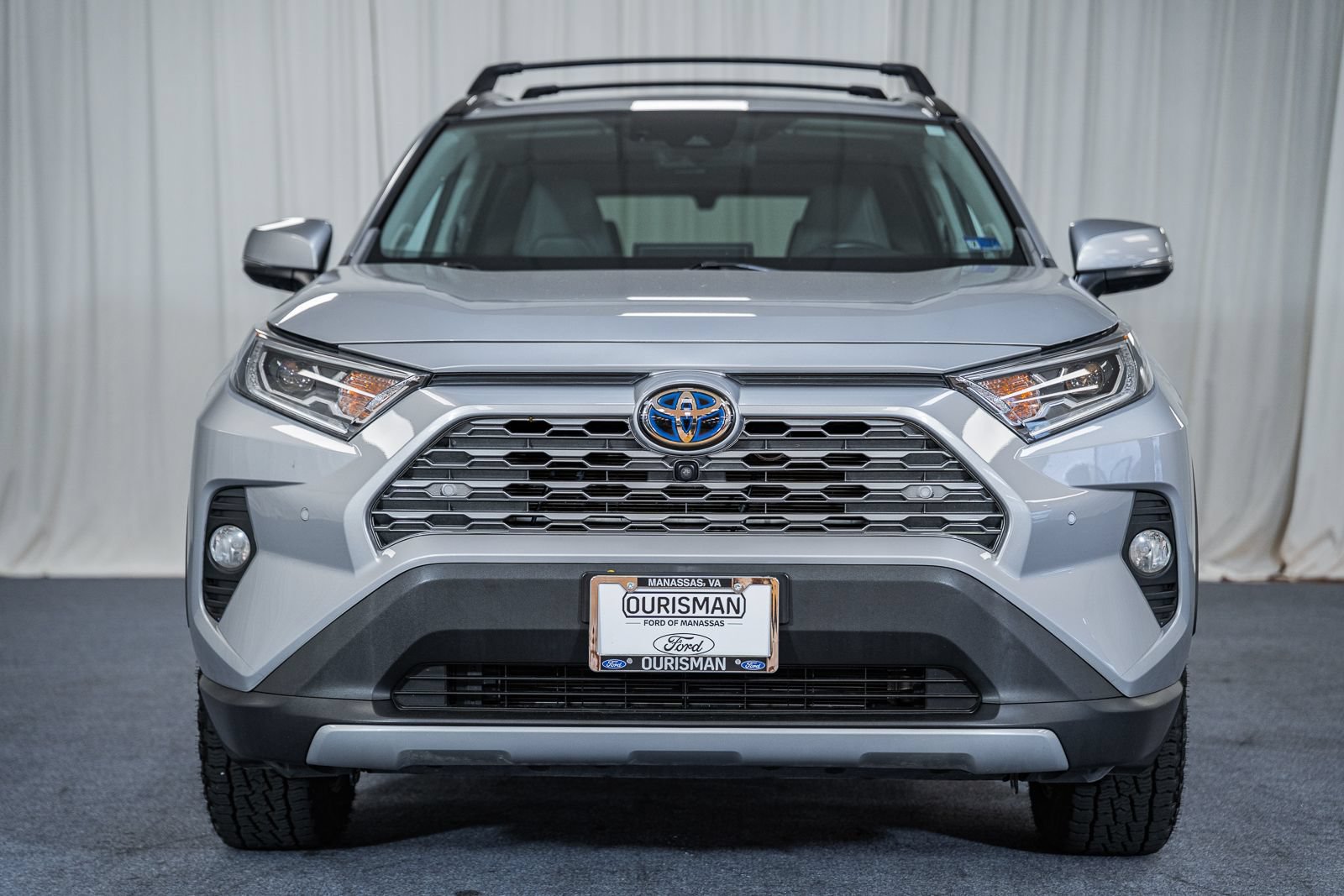 Used 2020 Toyota RAV4 Limited AWD/4WD image 2