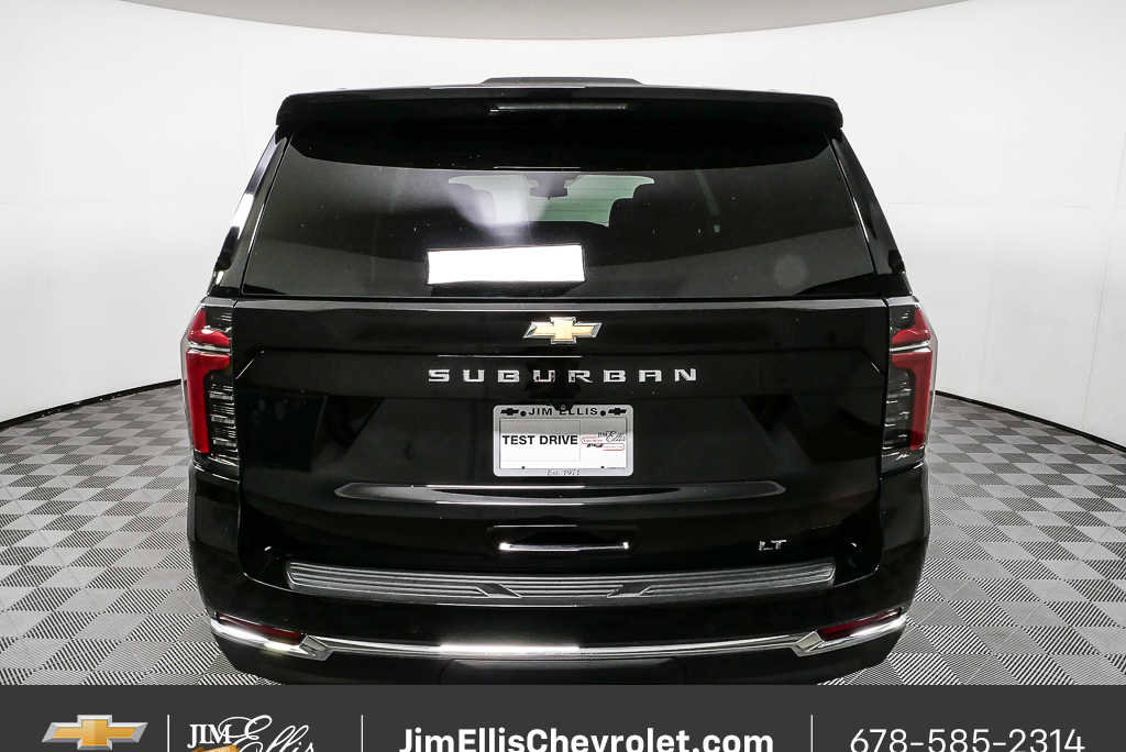 Used 2025 Chevrolet Suburban LT AWD/4WD image 26