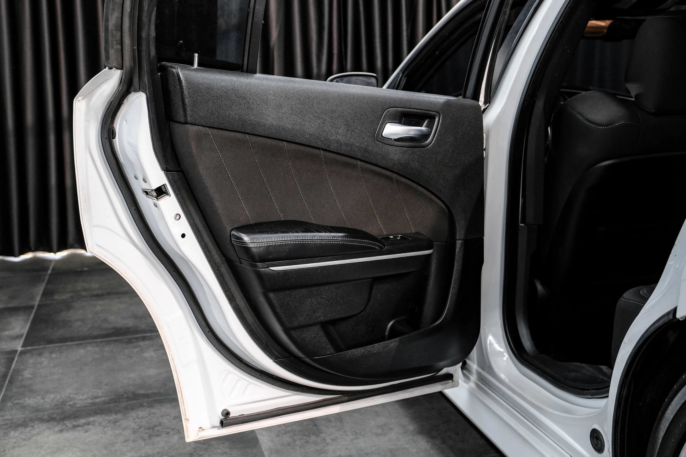 Used 2021 Dodge Charger R/T RWD image 43