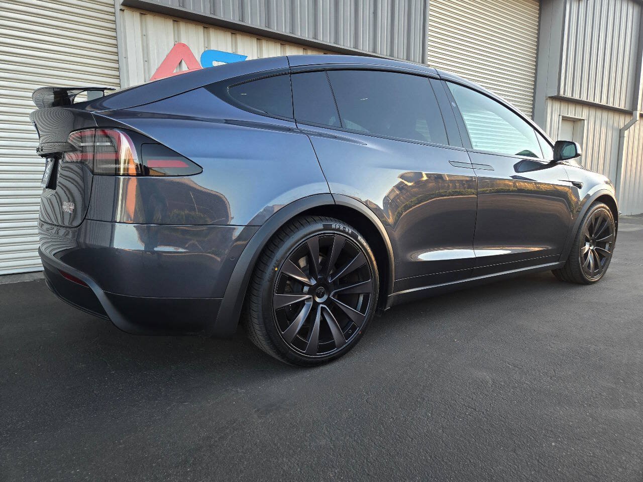 Used 2022 Tesla Model X Plaid AWD/4WD image 9