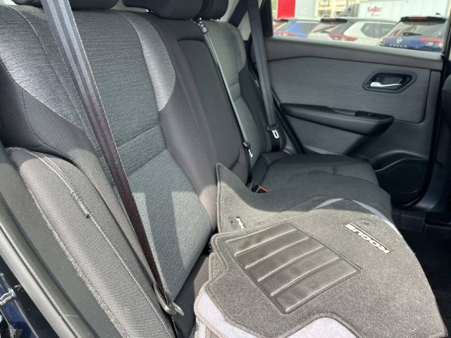 Used 2023 Nissan Rogue SV AWD/4WD image 22