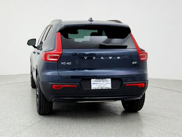New 2026 Volvo XC40 B5 Core w/ Climate Package image 6