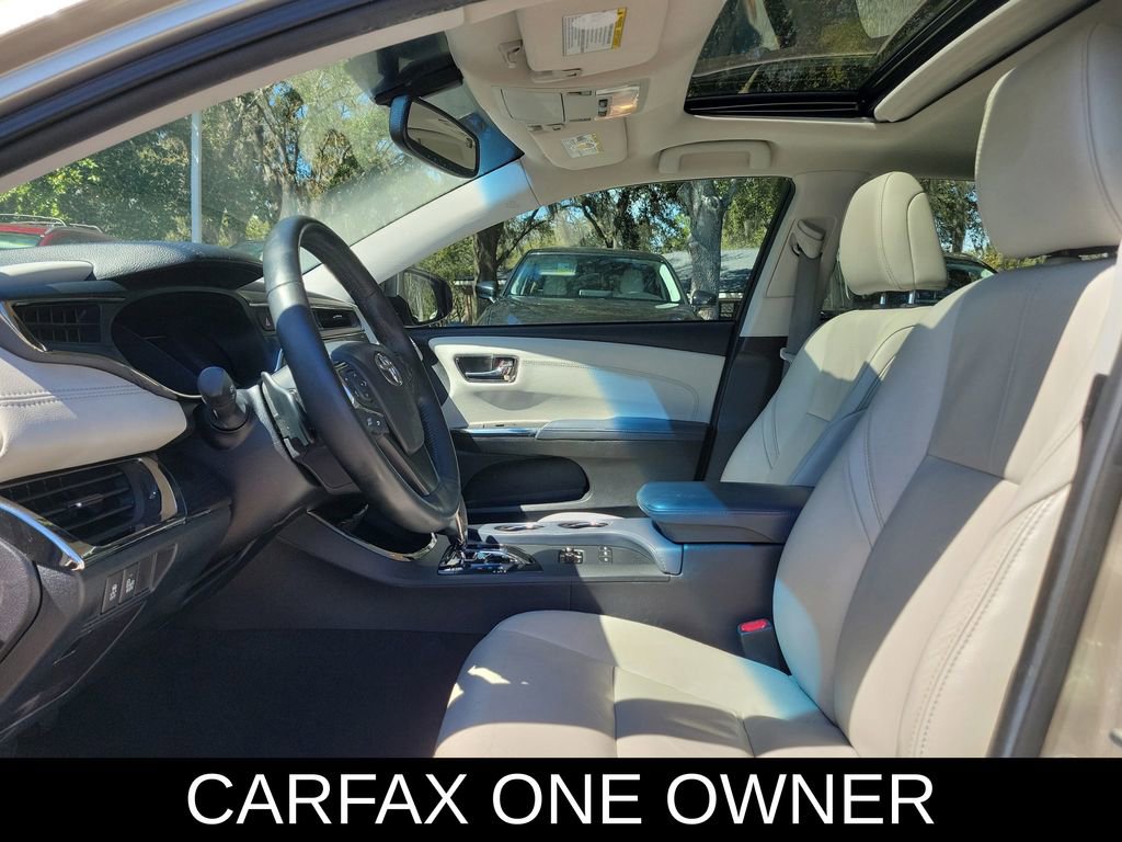 Used 2015 Toyota Avalon XLE Touring image 2