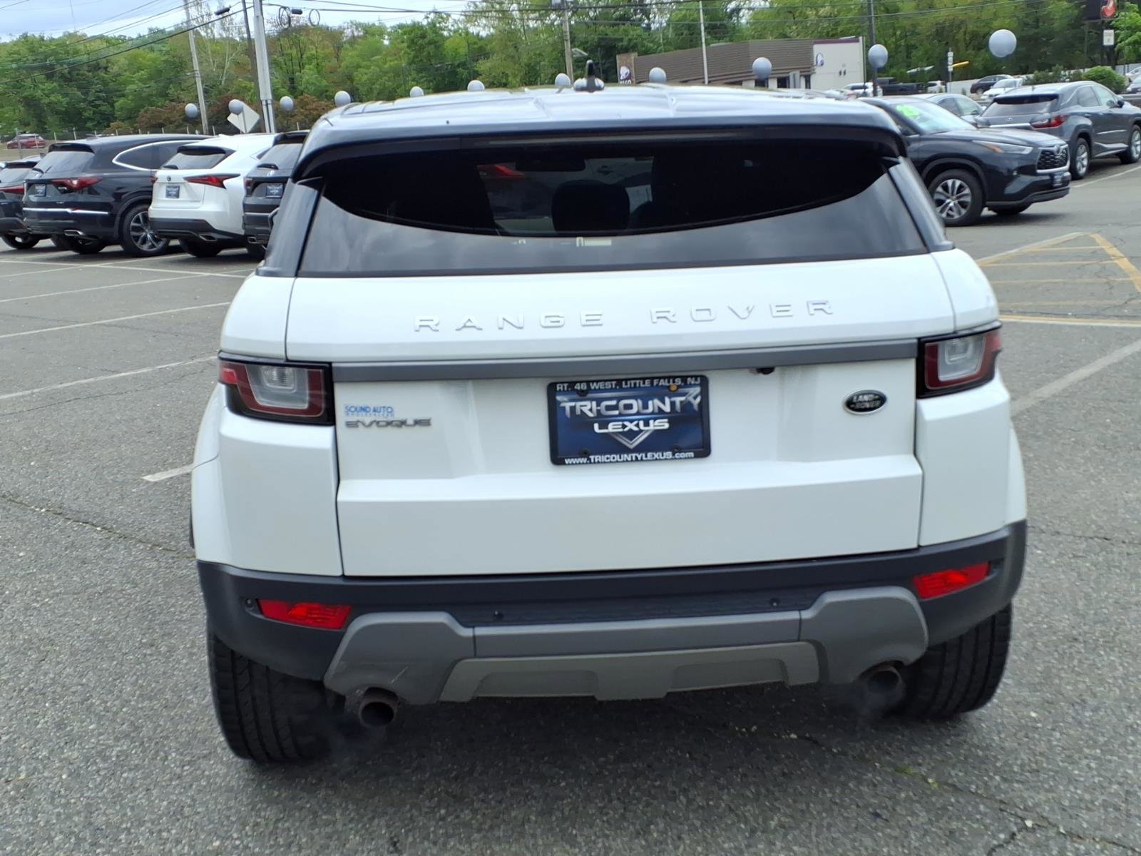 Used 2016 Land Rover Range Rover Evoque SE AWD/4WD image 5