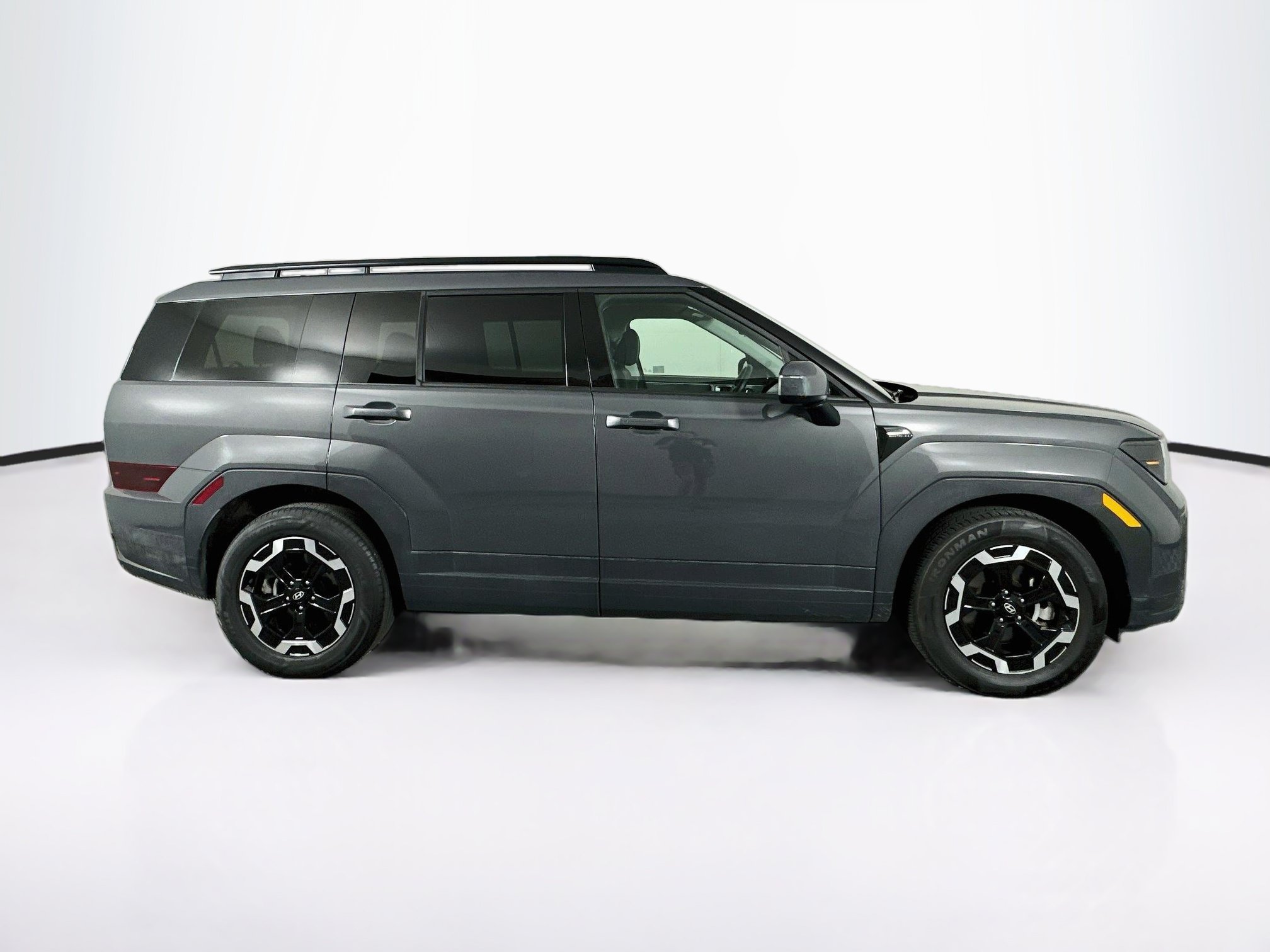 Used 2026 Hyundai Santa Fe SEL AWD/4WD image 10