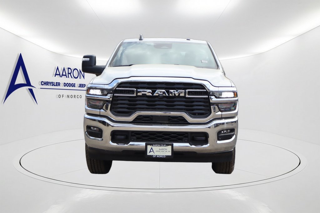 New 2026 RAM 2500 Tradesman AWD/4WD image 2
