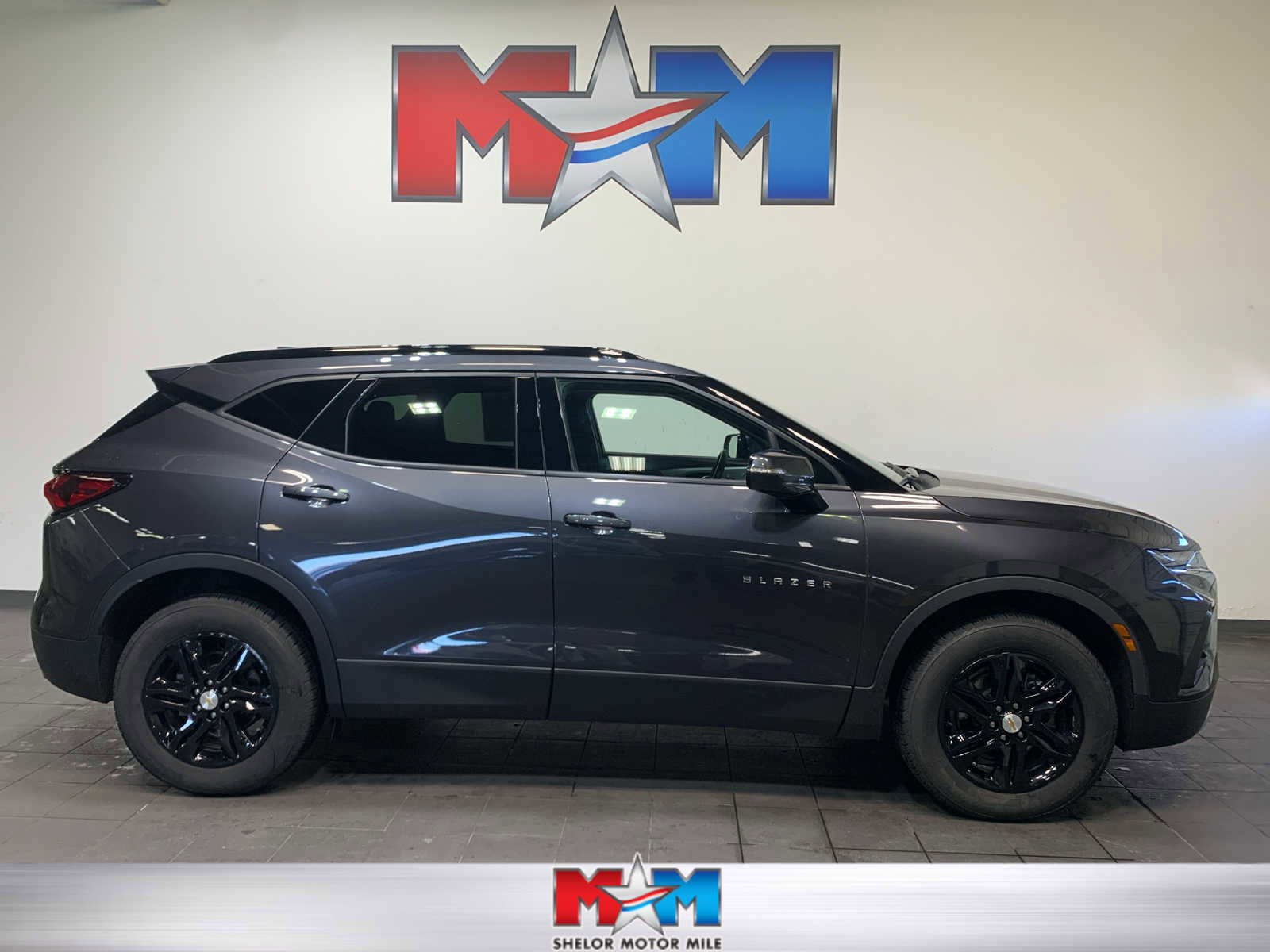 Used 2022 Chevrolet Blazer LT image 1