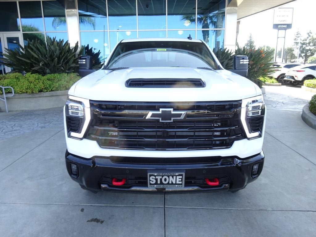 New 2026 Chevrolet Silverado 3500 LT w/ Trail Boss Package AWD/4WD video 2