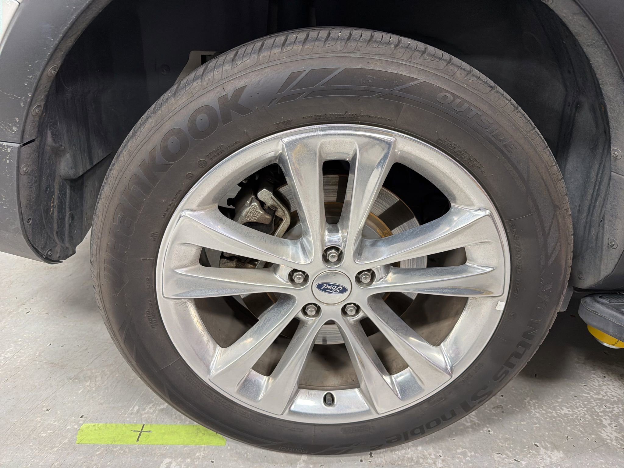 Used 2018 Ford Explorer Limited w/ Ford Safe & Smart Package image 7