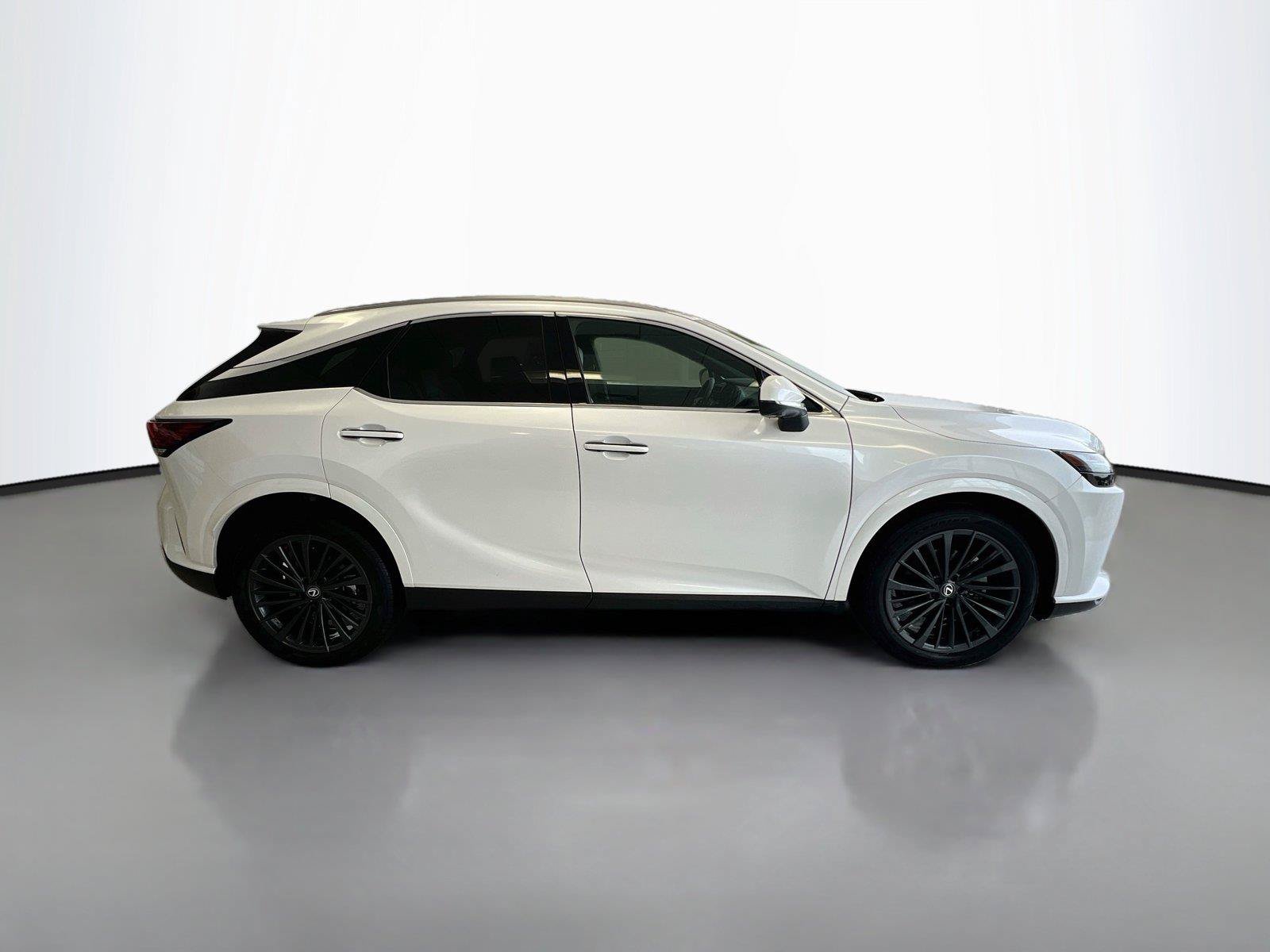 Used 2025 Lexus RX 350 Premium w/ Convenience Package AWD/4WD image 16