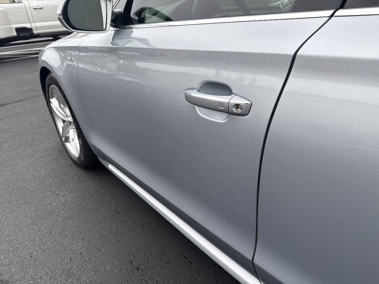 Used 2015 Audi S8 w/ S8 Driver Assistance Package AWD/4WD image 38