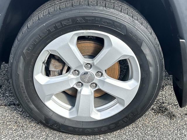 Used 2021 Jeep Compass Latitude image 9