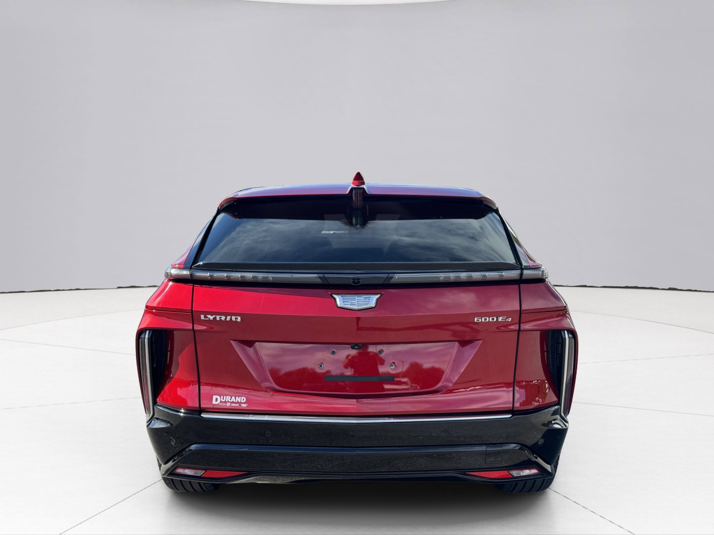 Used 2024 Cadillac Lyriq Luxury w/ LPO, Floor Liner Package image 4